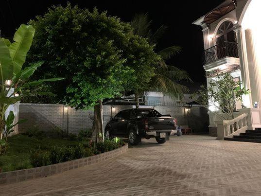 Hotel My Cang Trà Vinh Buitenkant foto